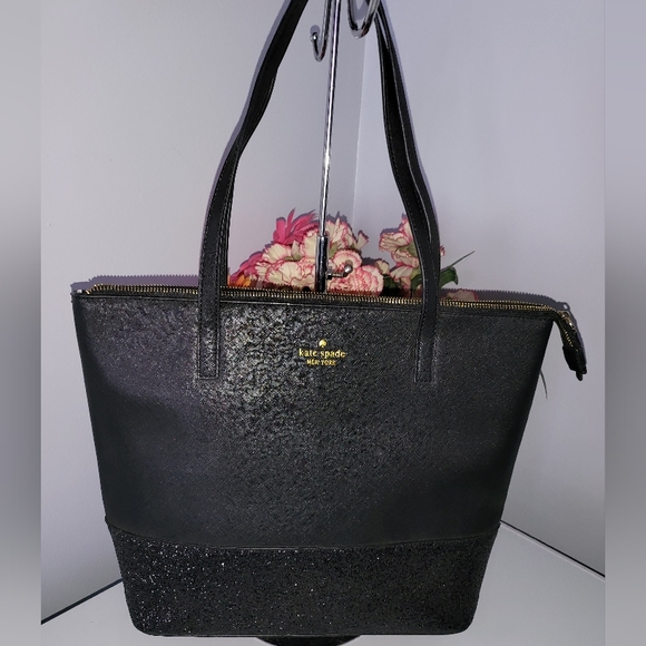 Kate Spade♠️ Tote Set - Picture 3 of 13